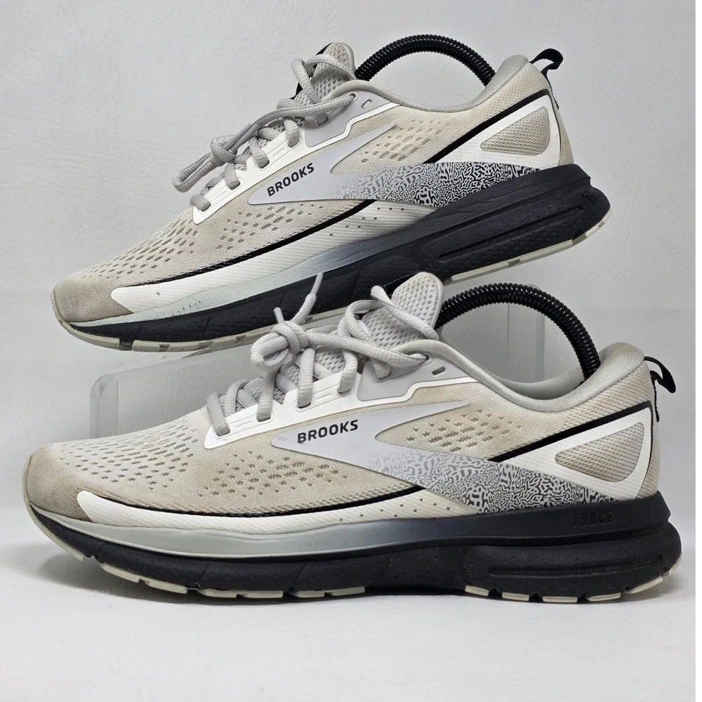 Brooks Women's Trace 3 Running Shoes White/Oyster Size 10 Medium/B Pre-owned